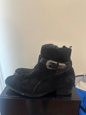 Black Suede Ankle Boots with Decorative Buckle
